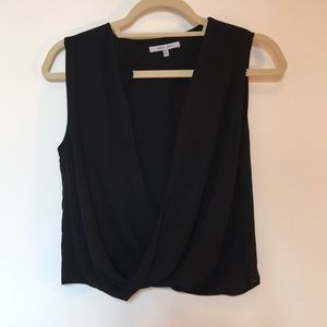 Black deep v tank